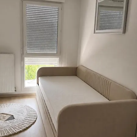 Moderne Duplex Proche Paris Avec Terrasse& Parking شقة *